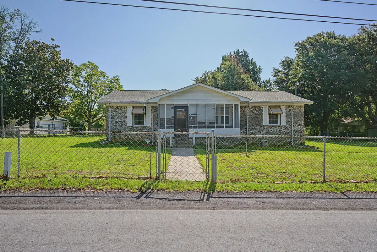90 Lodge Circle, Blackville, SC 29817 - #1