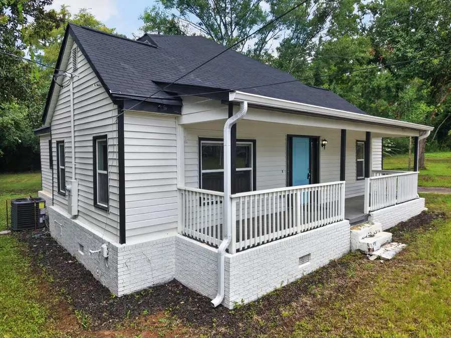 447 Glover Street, Edgefield, SC 29824 - #2