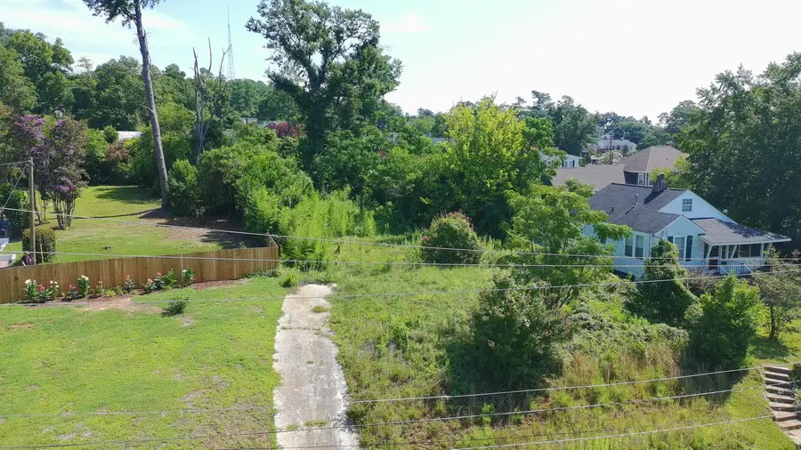 105 W Woodlawn Avenue, North Augusta, SC 29841 - #3