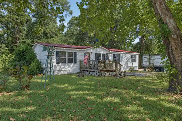 126 Airport Road, Wagener, SC 29164