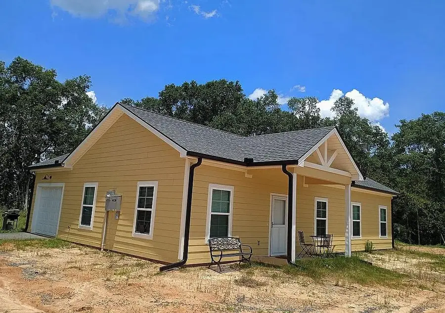 498 Bauskett Street, Edgefield, SC 29824 - #2