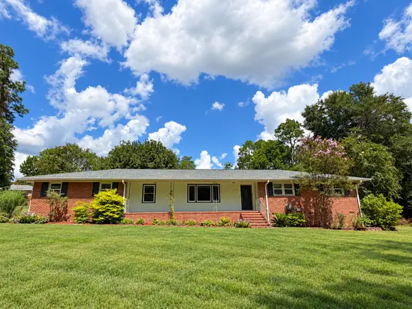 3215 Colonial Drive, Aiken, SC 29801