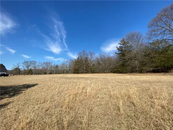 Lot 13 Majestic Shores, Hartwell, GA 30643