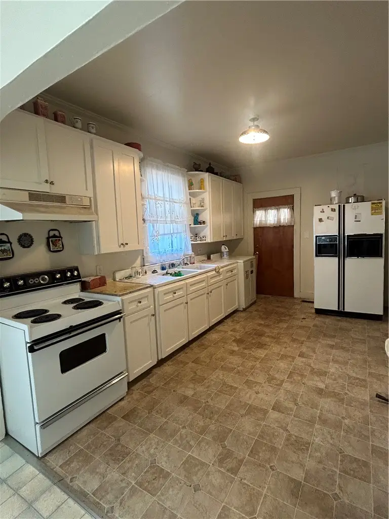 112 Washington Street, Belton, SC 29627 - Image #2