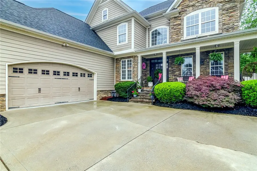 1 Lone Oak Avenue, Simpsonville, SC 29681 - Image #3