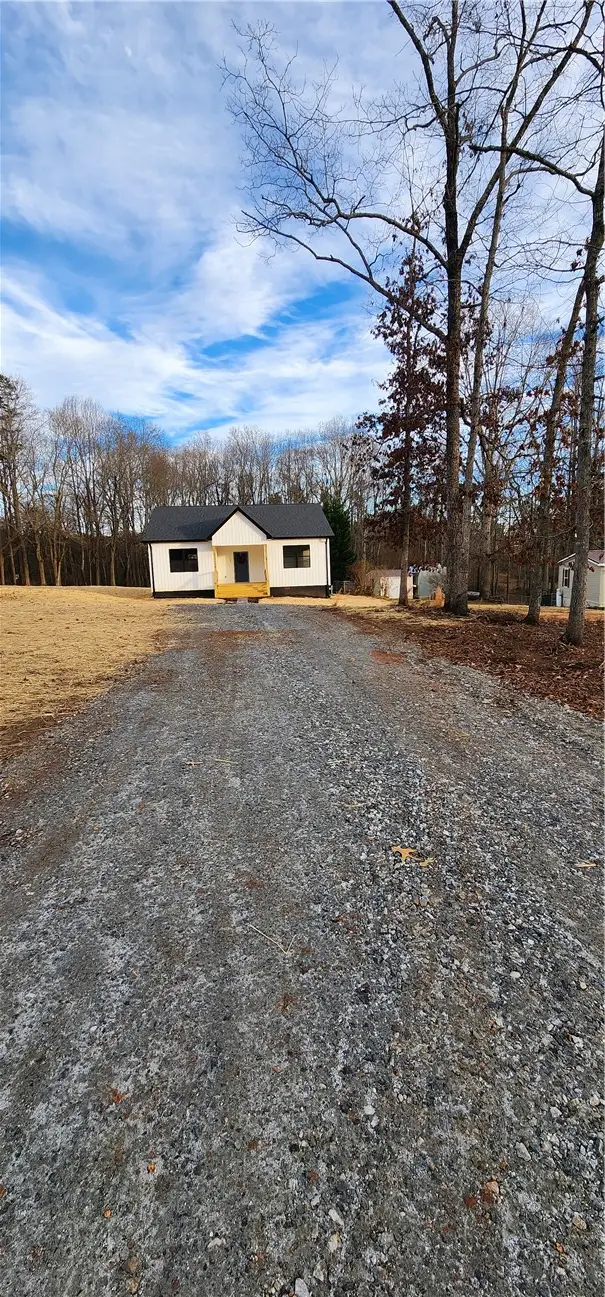 147 Highland Hills Drive, Campobello, SC 29322 - Image #2