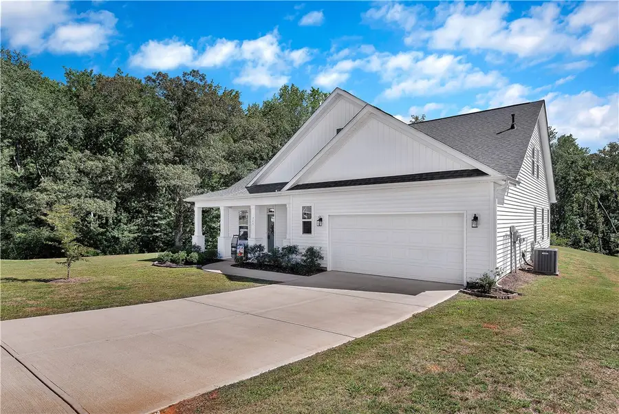 715 Oak Hill Lane, Belton, SC 29627 - Image #3
