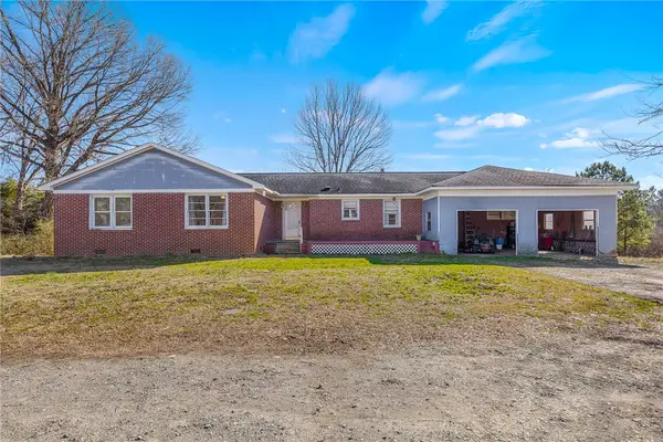 308 White Feather Circle, Clinton, SC 29325