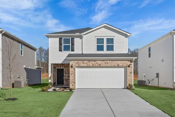 678 Cozy Bluff Road, Spartanburg, SC 29301