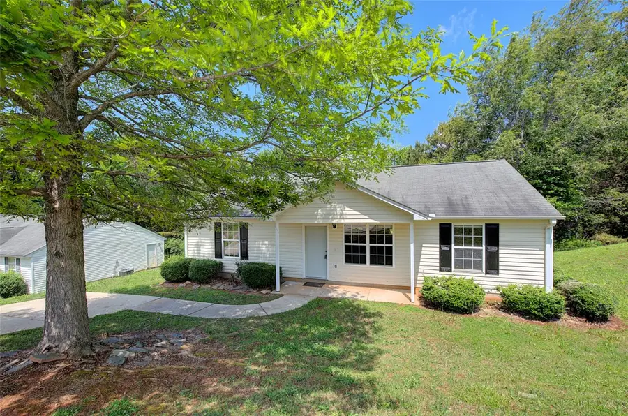 212 Riverbreeze Road, Greenville, SC 29611 - Image #2