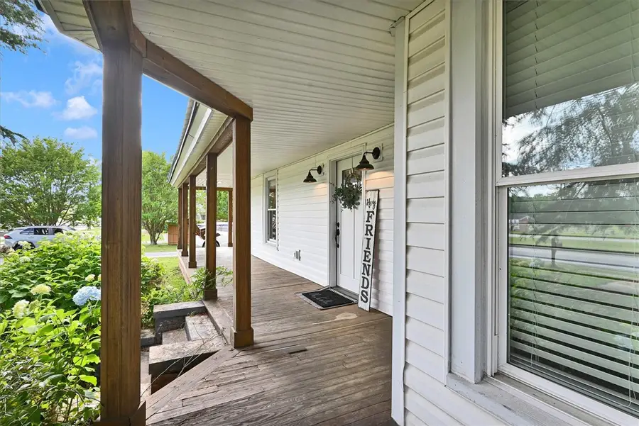 301 Blue Ridge Avenue, Belton, SC 29627 - Image #2