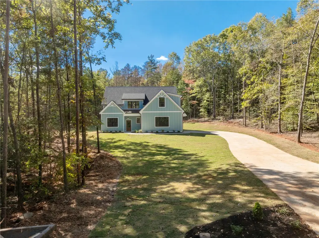 122 Moonlight Drive, Fair Play, SC 29643 - Image #1