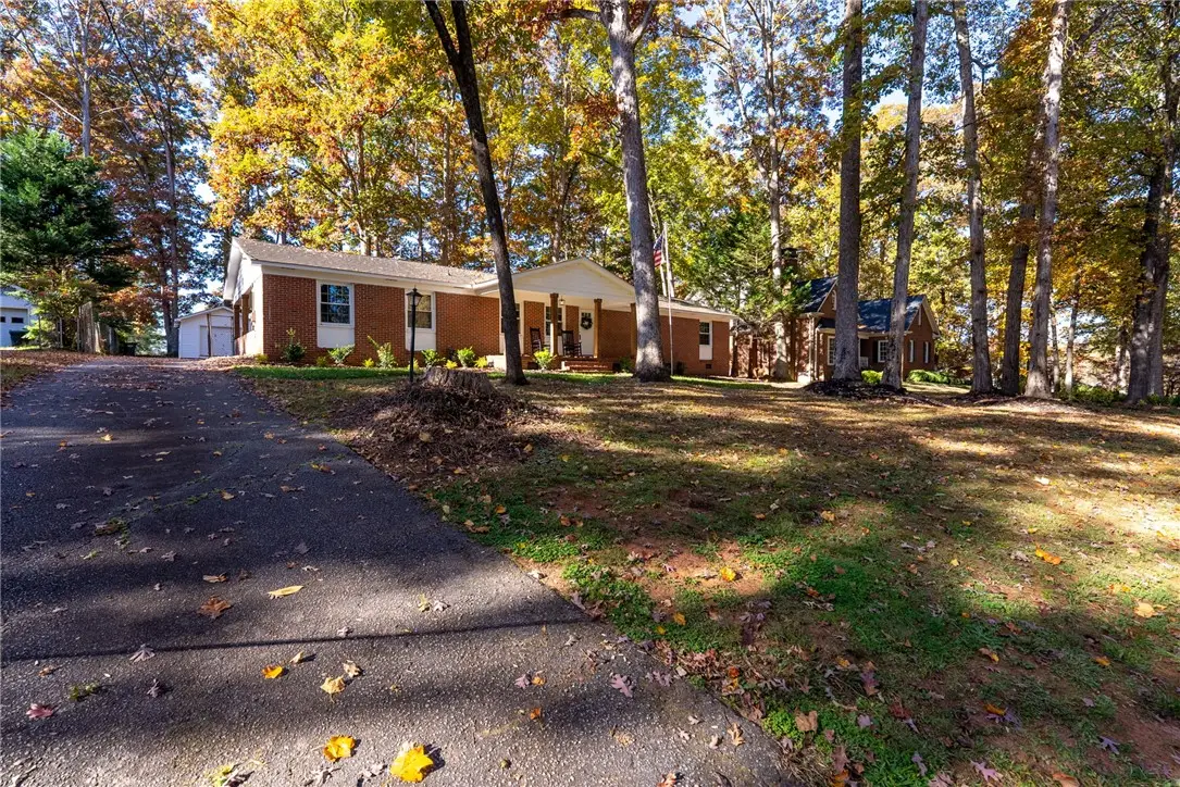 208 Spring Drive, Easley, SC 29642 - Image #1