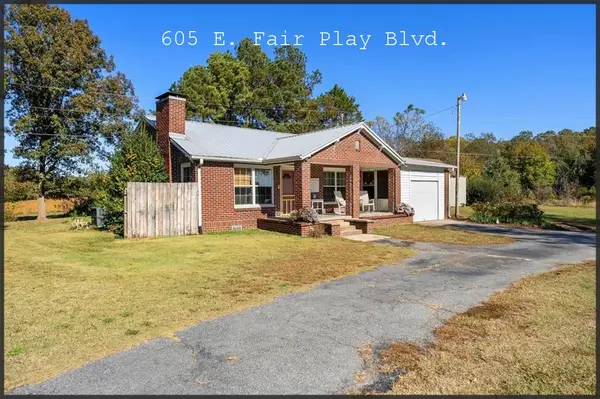 605 E Fair Play Boulevard, Fair Play, SC 29643