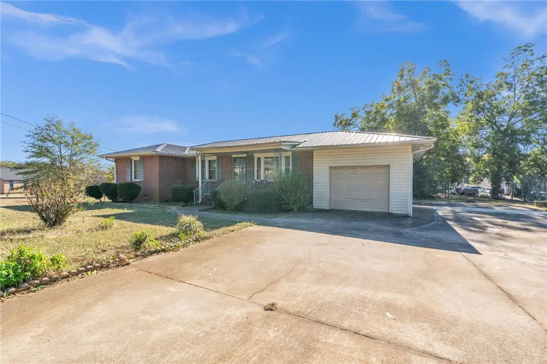 318 Fretwell Drive, Anderson, SC 29626 - Image #1