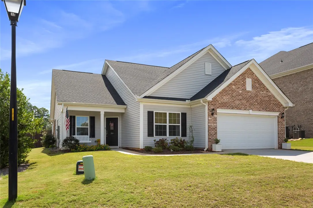 301 Valley Oak Drive, Belton, SC 29627 - Image #1