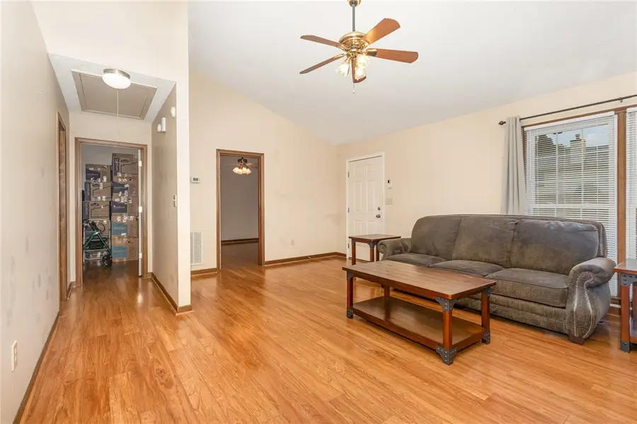 208 Dunwoody Drive, Simpsonville, SC 29681 - Image #3