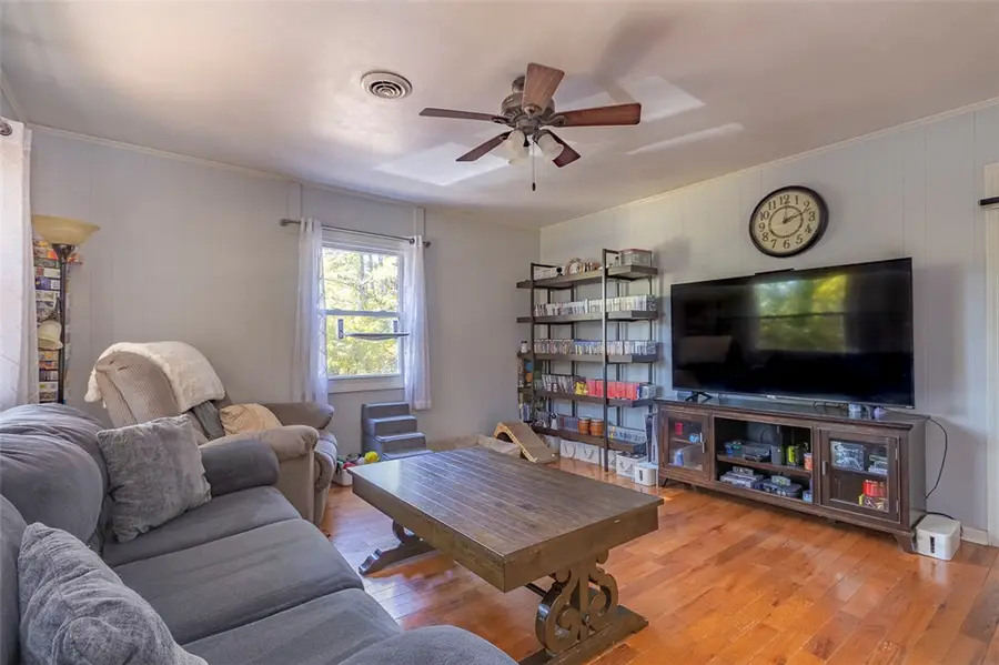 110 Maple Street, Pendleton, SC 29670 - Image #3