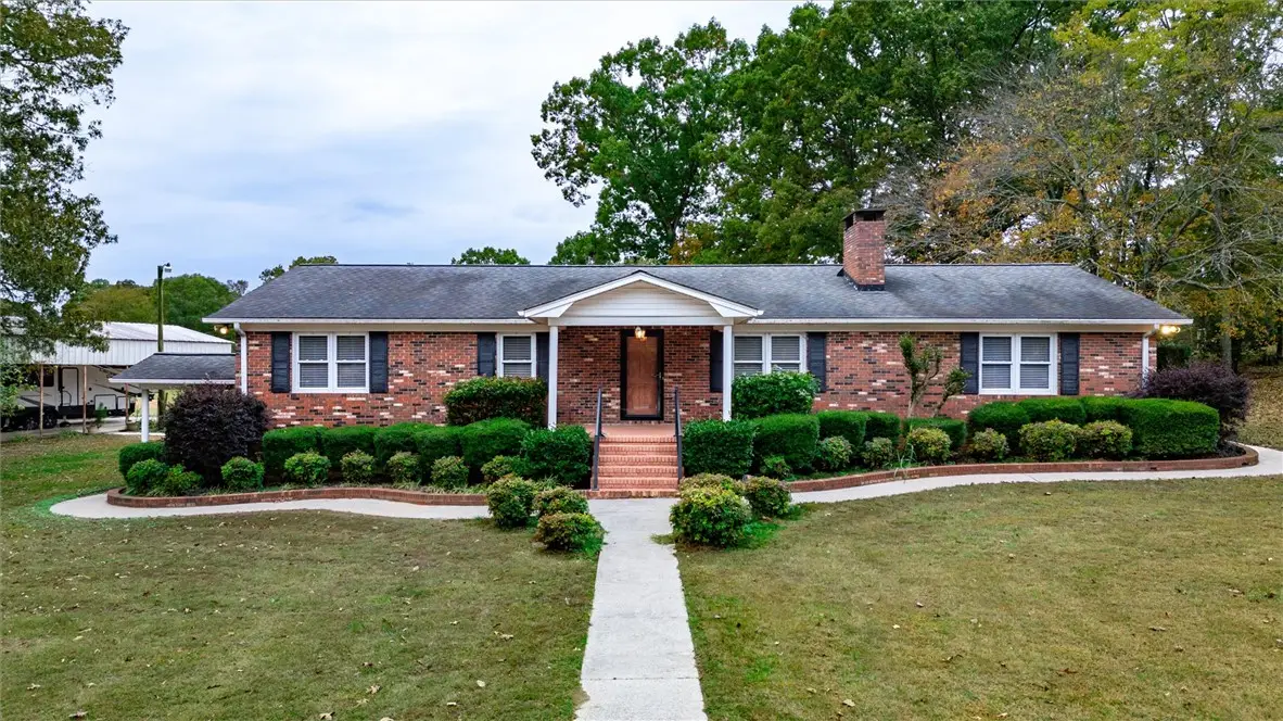 102 Westwood Circle, Pickens, SC 29671 - Image #1