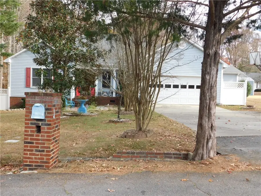 116 Bell Drive, Simpsonville, SC 29681 - Image #3