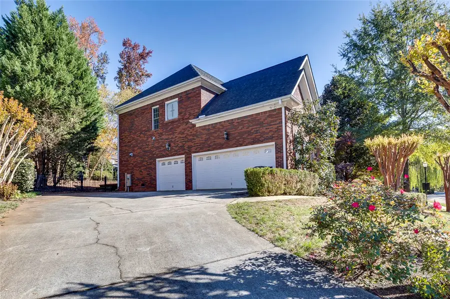 516 Foxcroft Road, Greenville, SC 29615 - Image #3