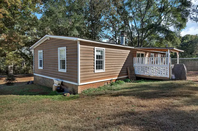 439 Oak Shores Road, Anderson, SC 29625 - Image #3