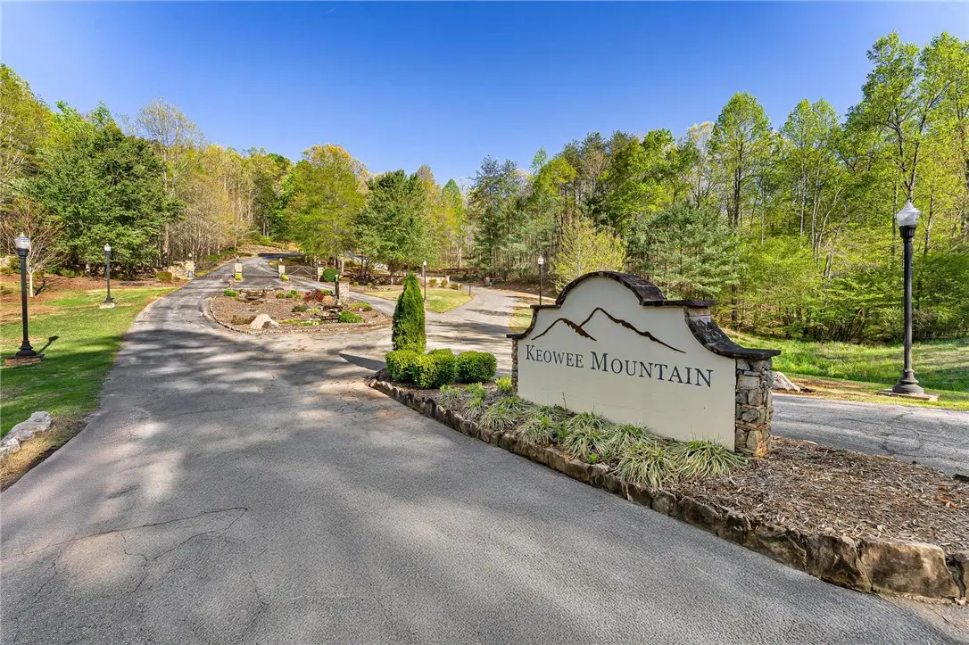 821 Scharlin Drive, Pickens, SC 29671 - Image #1