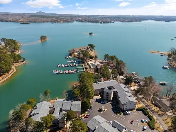 495 Tall Ship #240, Salem, SC 29676