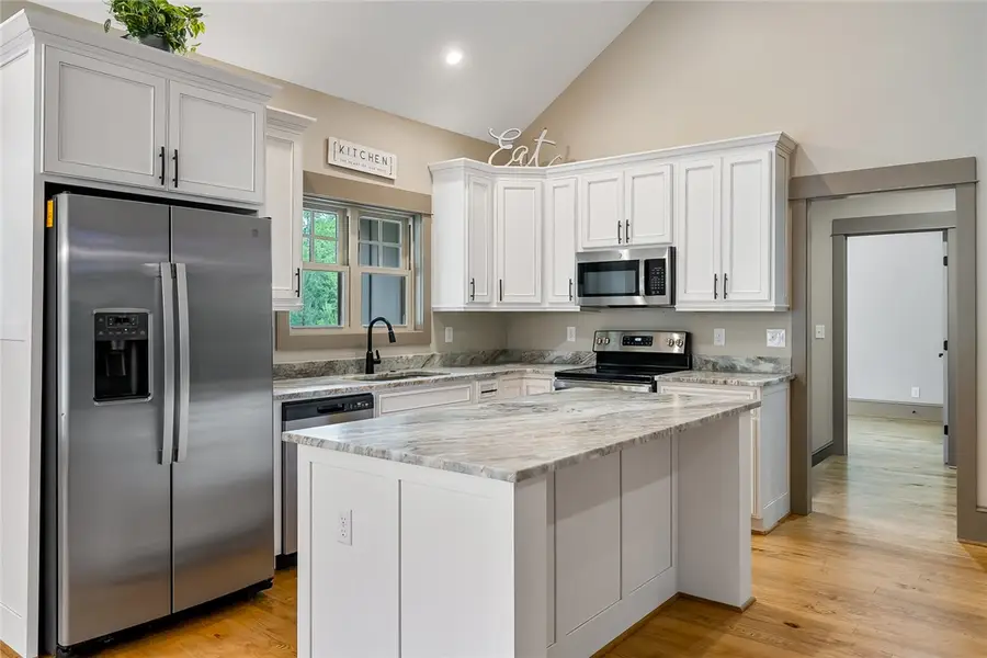 1104 Little River View Drive, Seneca, SC 29672 - Image #3