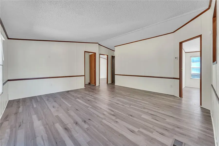 421 Brown Farm Road, Seneca, SC 29678 - Image #2