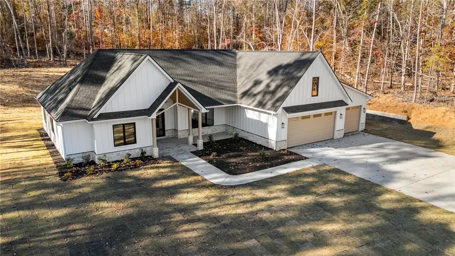 125 E Peninsula Drive, Laurens, SC 29360 - Image #3