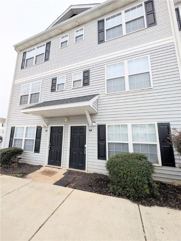 221 Campus Drive #B, Central, SC 29630 - Image #3