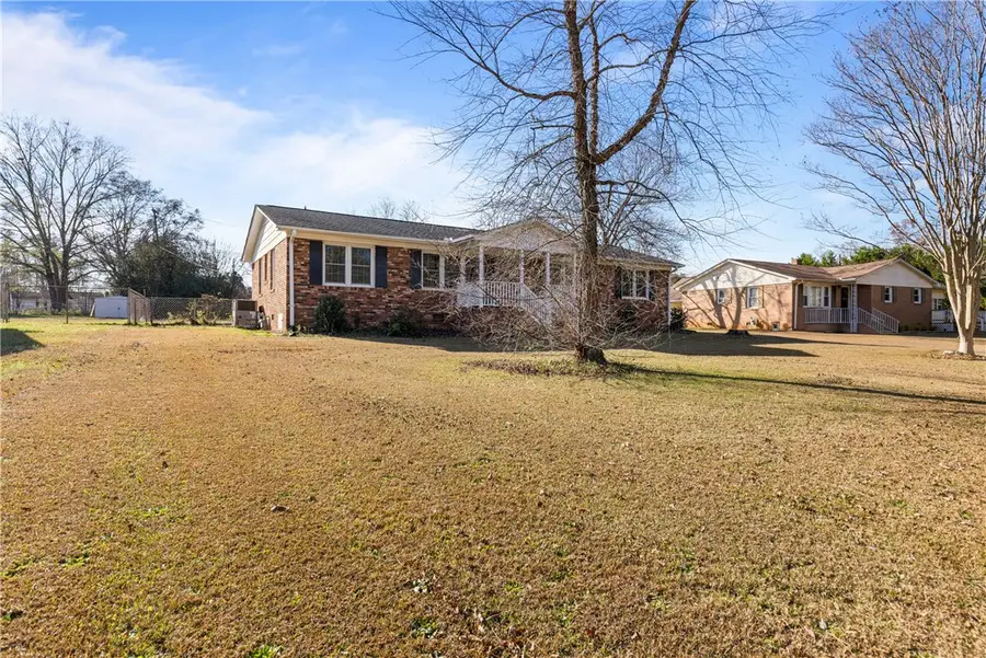 102 Charlton Circle, Easley, SC 29642 - Image #3