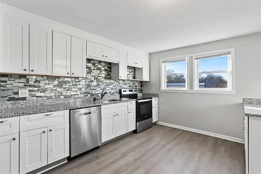 306 E Savannah Street, Calhoun Falls, SC 29628 - Image #3