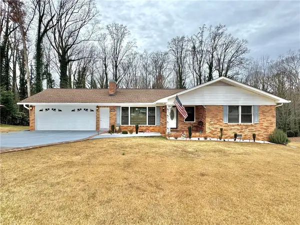 1113 Fox Squirrel Ridge Road, Pickens, SC 29671