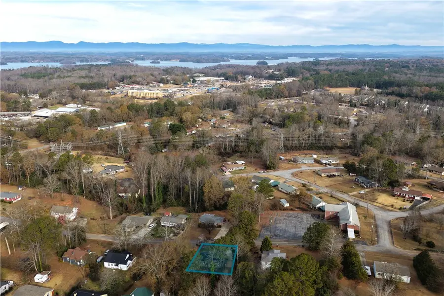 218 Thomas Heights Circle, Seneca, SC 29678 - #3