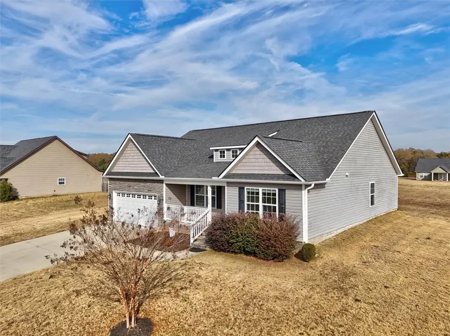 1058 Stoneham Circle, Anderson, SC 29626 - Image #3