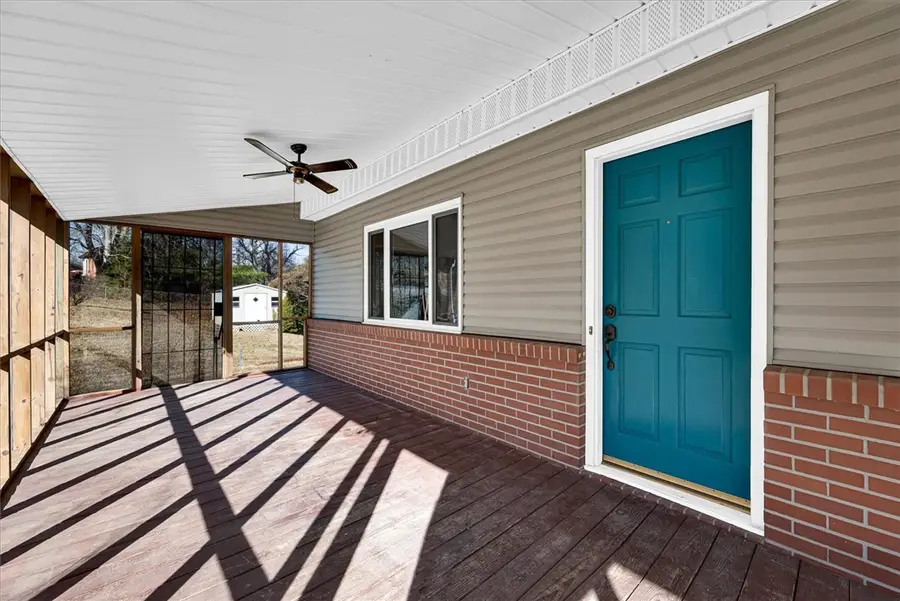 433 Pineview Drive, Pickens, SC 29671 - Image #3