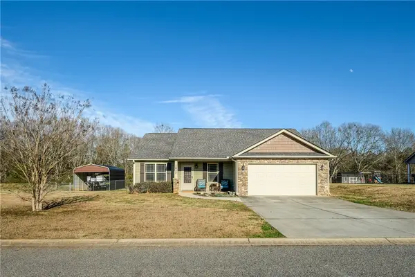 1017 Stoneham Circle, Anderson, SC 29626