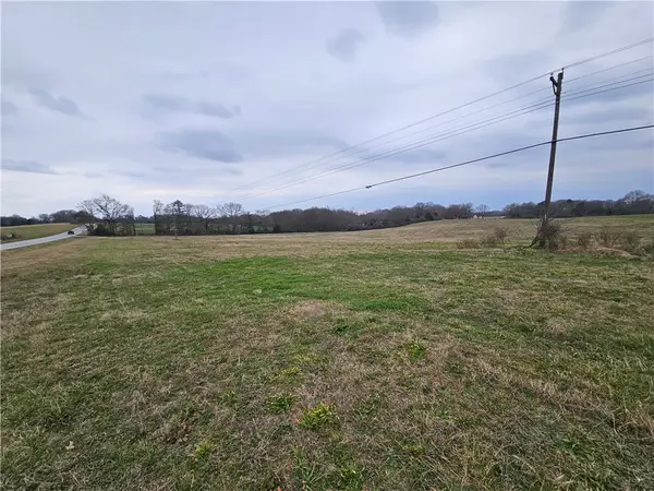 0002 West Oak Highway, Townville, SC 29689