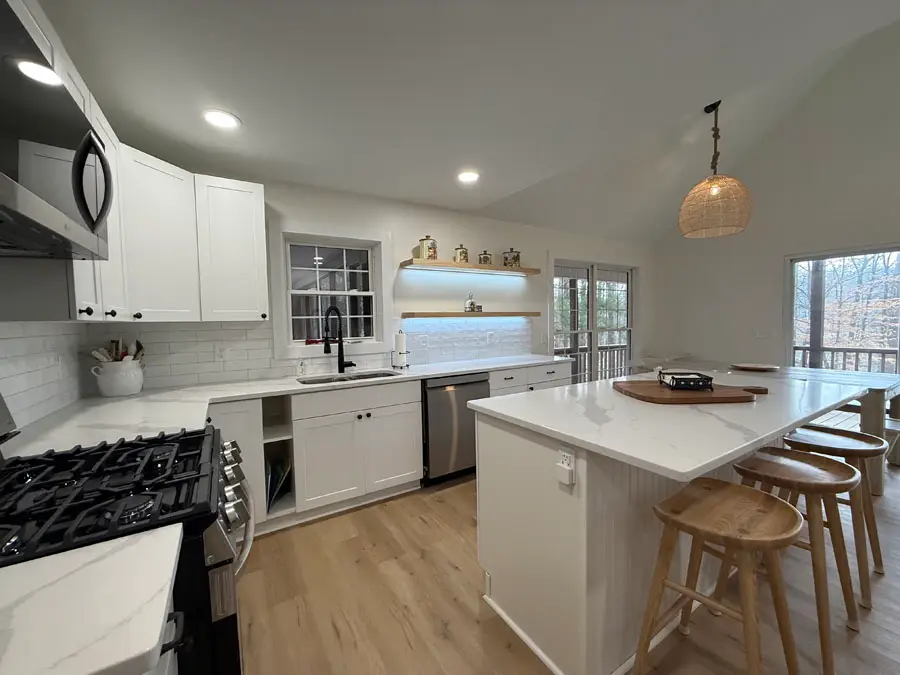 574 Knottywood Drive, Lavonia, GA 30553 - Image #3