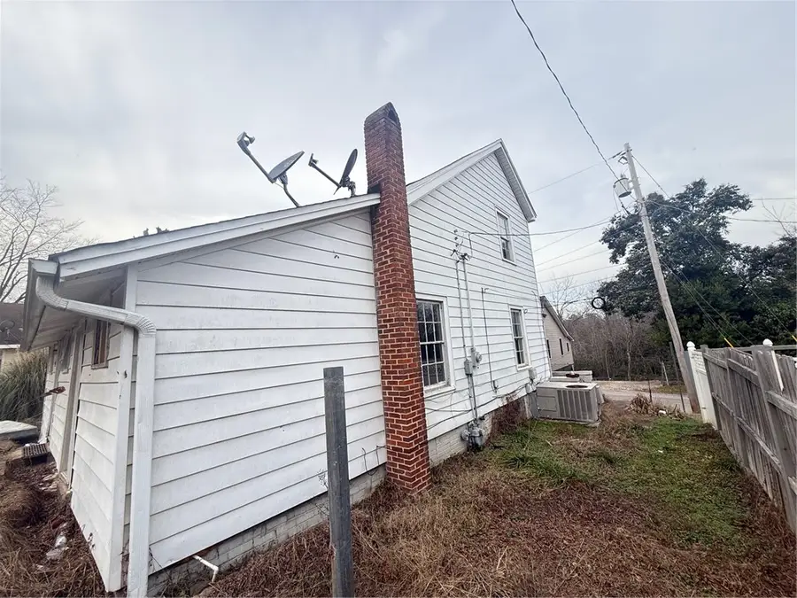 714 E Grendel Avenue, Greenwood, SC 29649 - Image #3