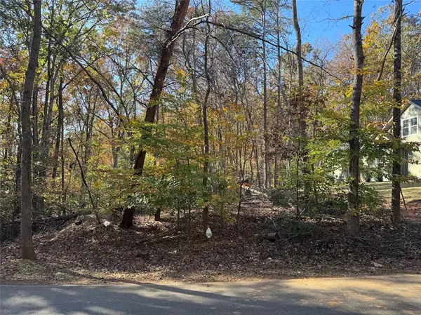 2084 Warpaint Road, Westminster, SC 29693