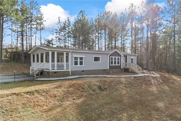 215 Fairfield Road, Walhalla, SC 29691