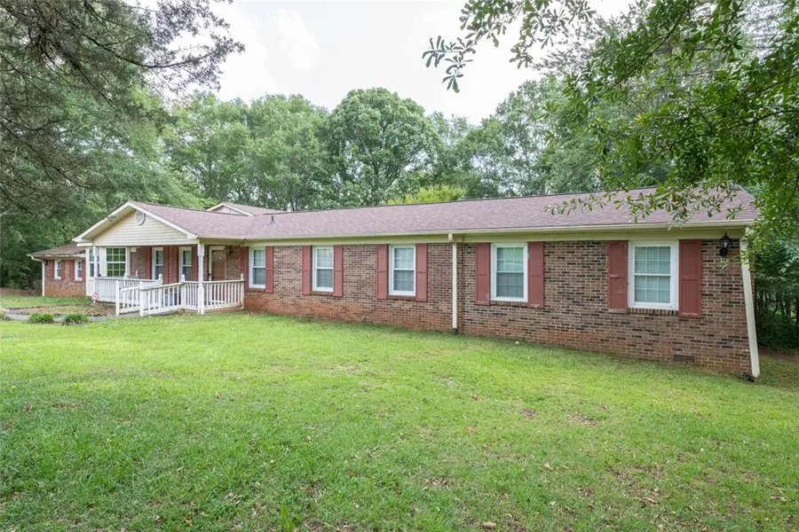 107 Meadow Drive, Seneca, SC 29678 - Image #2
