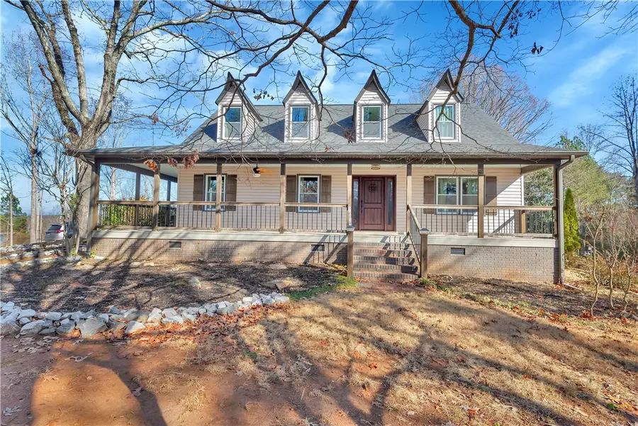 18001 Mallard Bend Road, Seneca, SC 29672 - Image #2