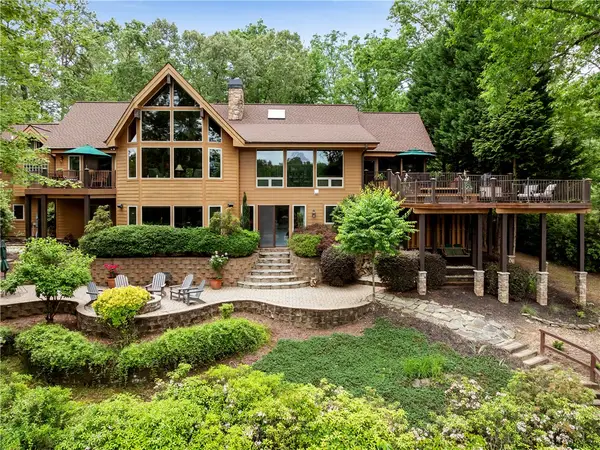 673 Lake Breeze Lane, Salem, SC 29676