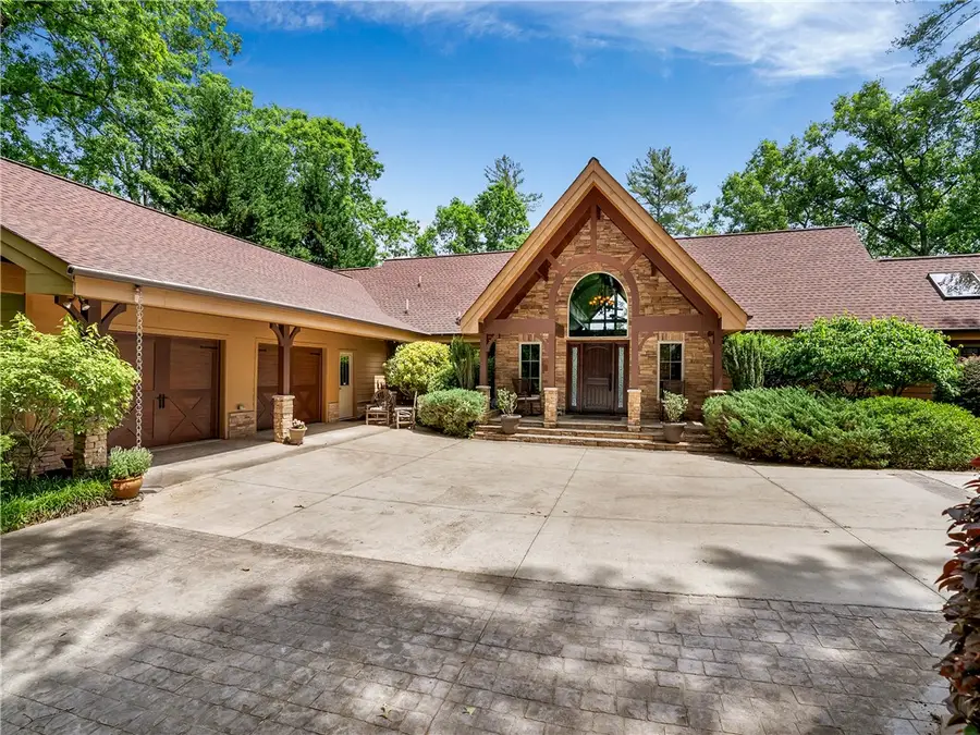 673 Lake Breeze Lane, Salem, SC 29676 - #2