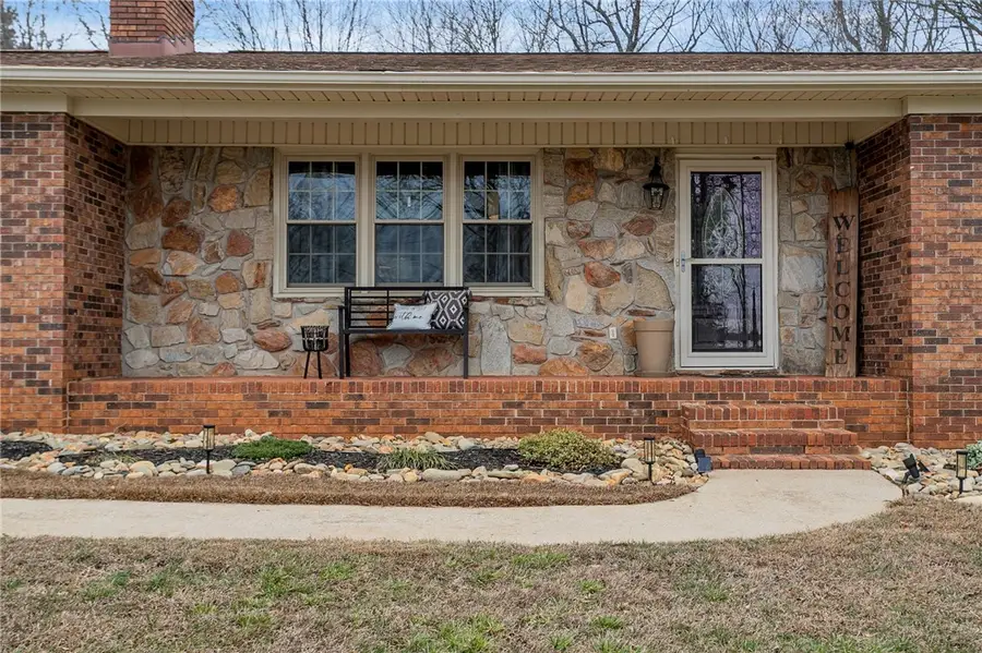 305 Clay Street, Easley, SC 29642 - Image #2