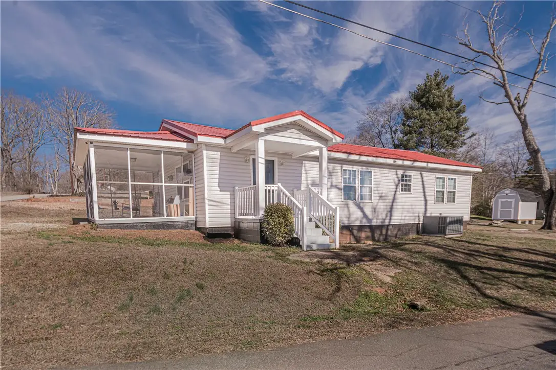 109 Pace Street, Easley, SC 29640 - Image #1